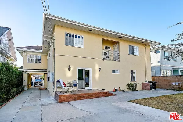 Los Angeles, CA 90020,450 S Serrano AVE