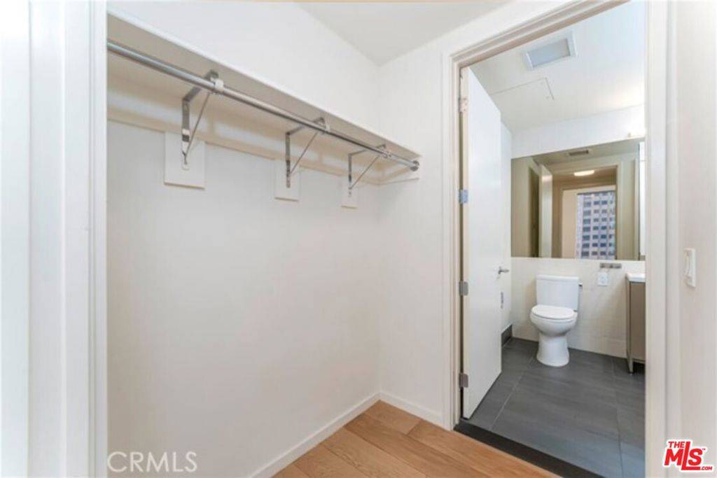 Los Angeles, CA 90017,889 Francisco #2407