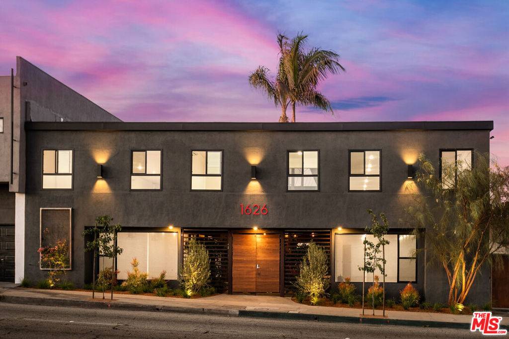 1626 Centinela AVE #200, Inglewood, CA 90302