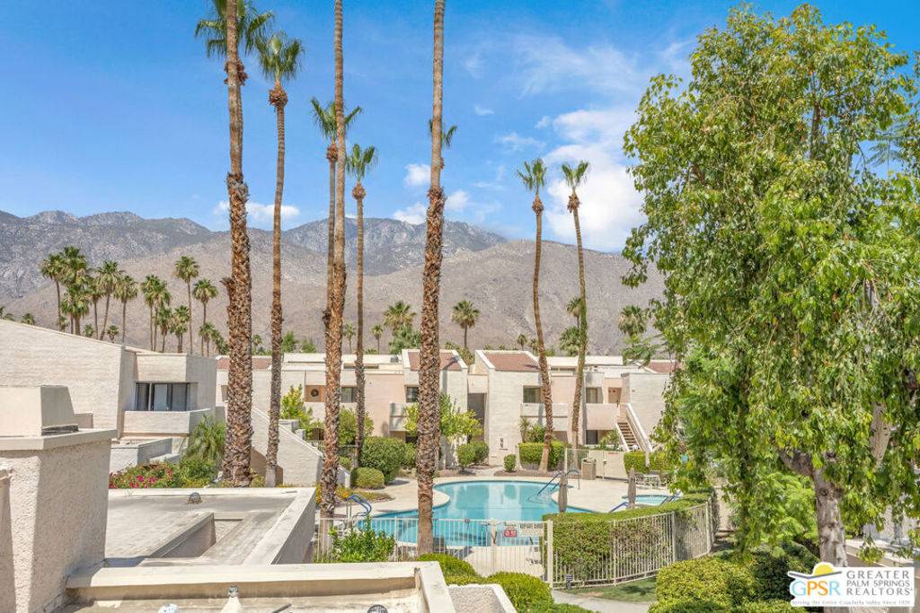 Palm Springs, CA 92264,2071 Normandy CT