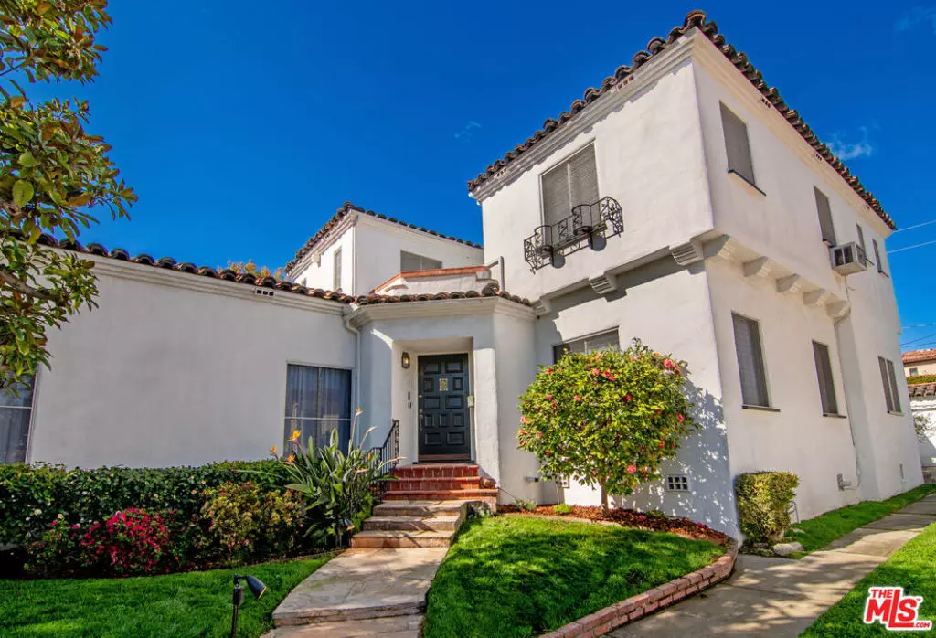 Beverly Hills, CA 90212,439 El Camino DR