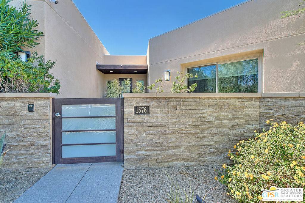 Palm Springs, CA 92262,1576 Savvy CT