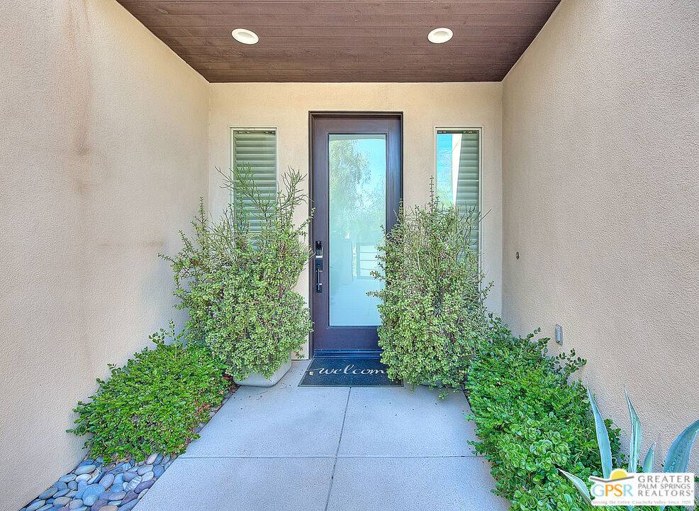 Palm Springs, CA 92262,1576 Savvy CT