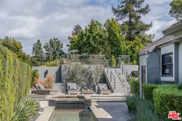 Los Angeles, CA 90046,7640 Woodrow Wilson DR