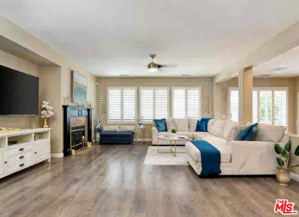 Indio, CA 92201,82599 Grant DR