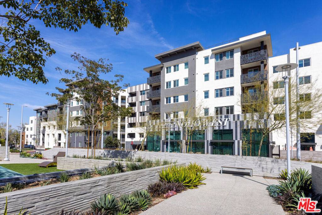 11950 Erwin Street ST #623, North Hollywood, CA 91606