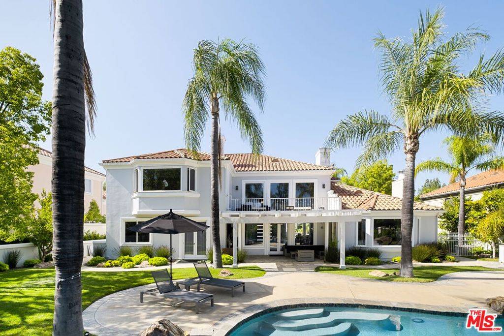 Calabasas, CA 91302,5325 Collingwood CIR