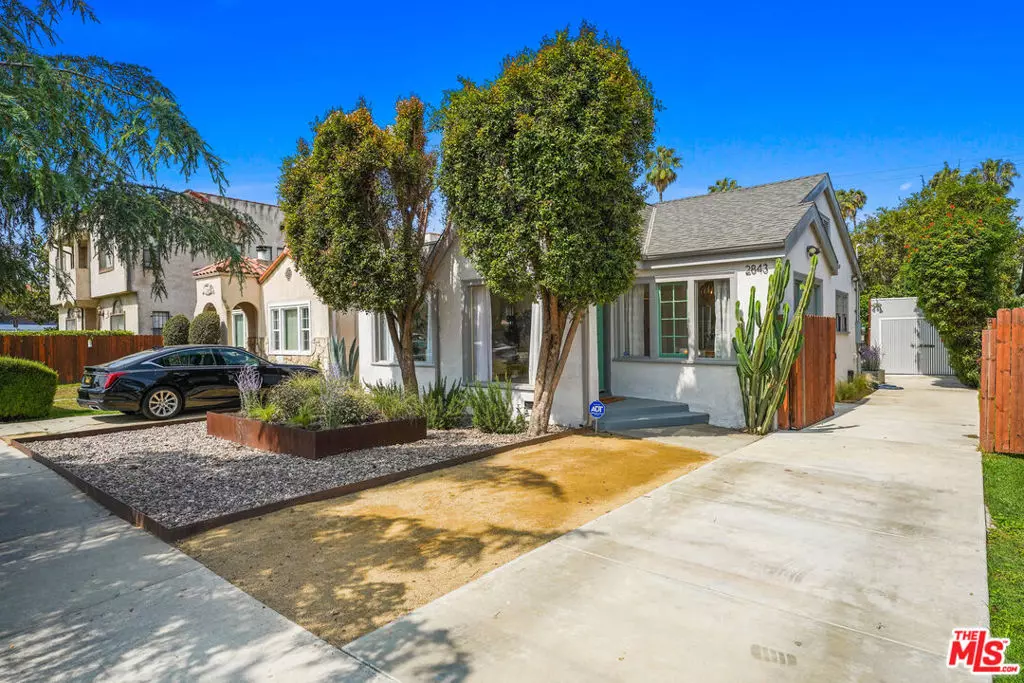 Los Angeles, CA 90016,2843 Virginia RD