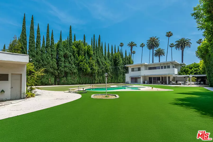 523 N Canon DR, Beverly Hills, CA 90210