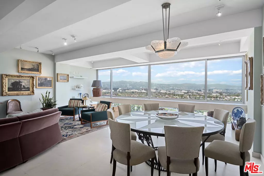 Los Angeles, CA 90067,2222 Avenue Of The Stars #1404