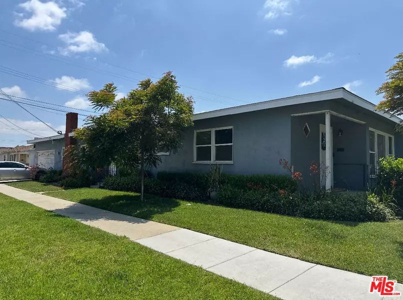 3340 E 67th ST, Long Beach, CA 90805