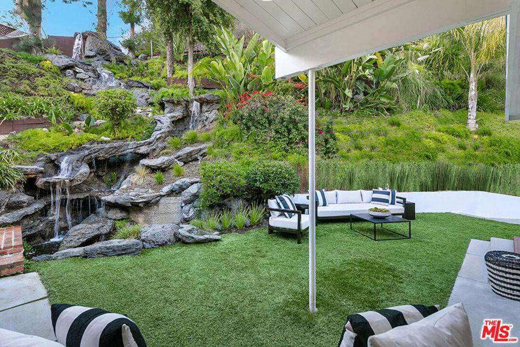Beverly Hills, CA 90210,1415 Braeridge DR