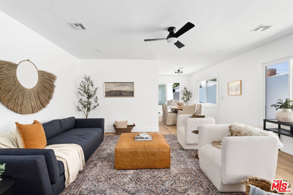3017 Sentney AVE, Culver City, CA 90232