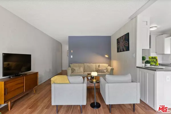 Los Angeles, CA 90025,1831 Prosser AVE #205