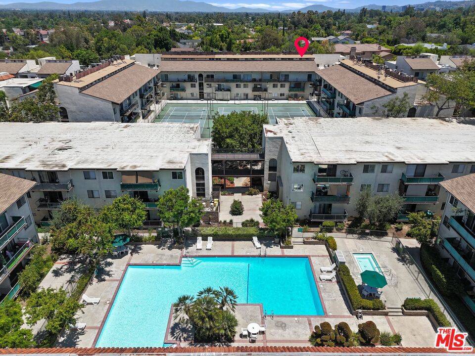 5460 White Oak AVE #E212, Encino, CA 91316