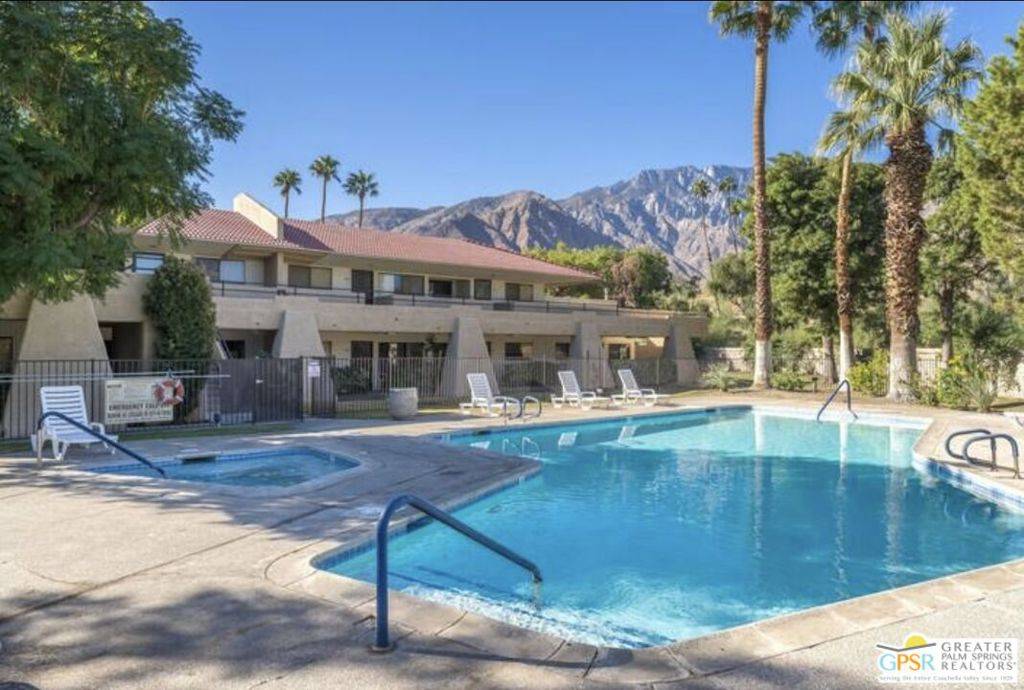 751 N Los Felices CIR #104, Palm Springs, CA 92262
