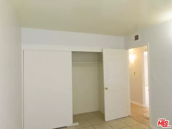 California City, CA 93505,21033 Neuralia RD