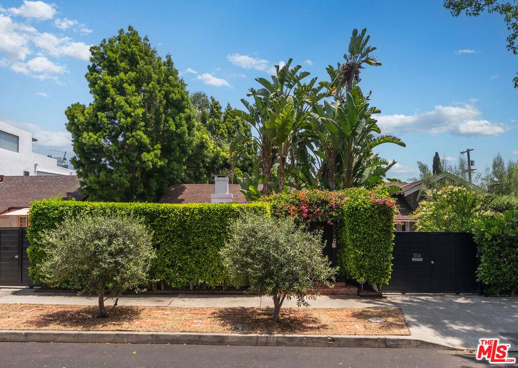 1558 N Stanley AVE, Los Angeles, CA 90046