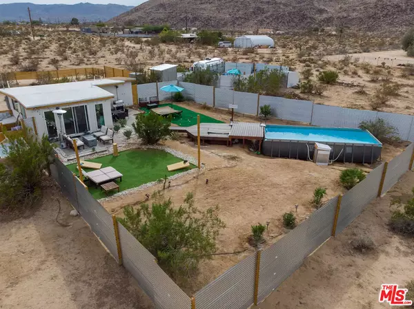 Joshua Tree, CA 92252,62177 Jericho WAY
