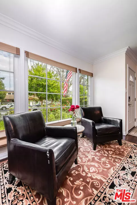 Toluca Lake, CA 91602,4439 Arcola AVE