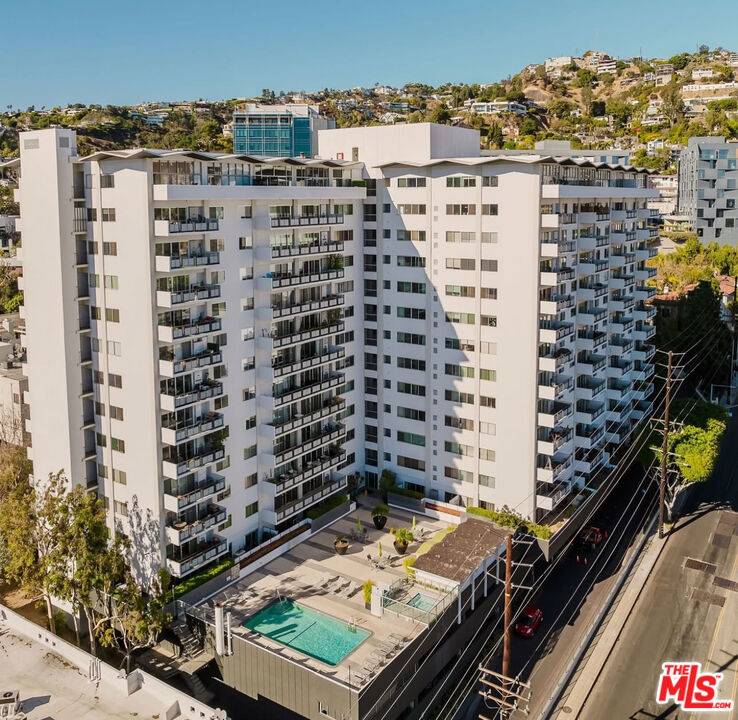 West Hollywood, CA 90069,1155 N La Cienega BLVD #1207