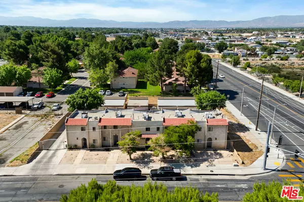 Lancaster, CA 93535,102 E Lancaster BLVD