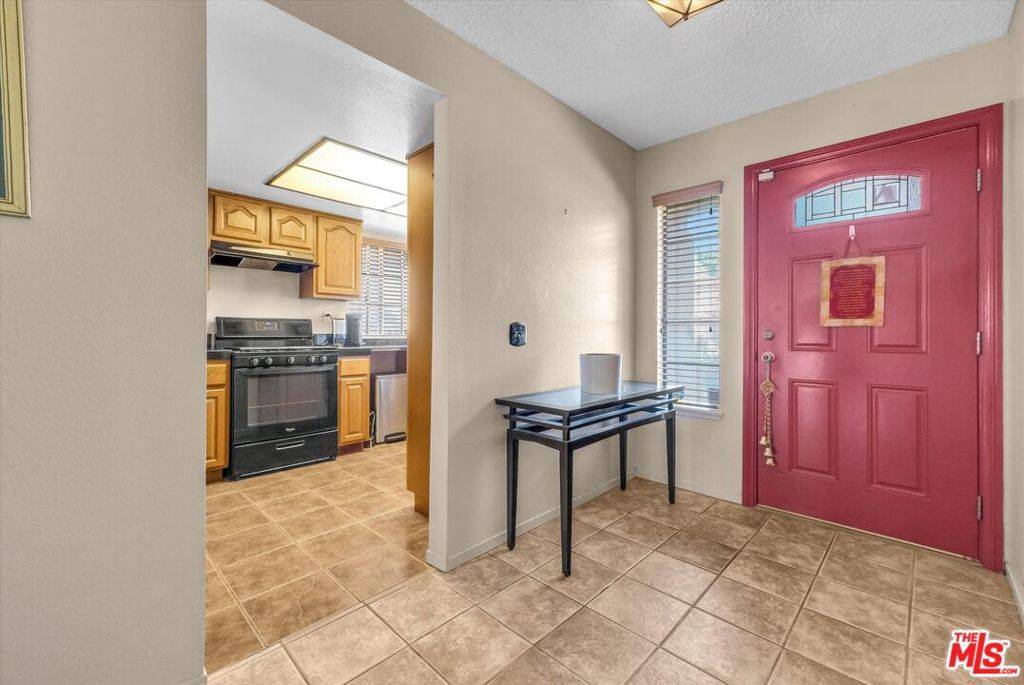 Rialto, CA 92376,1250 S Iris AVE