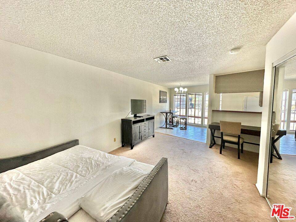 Los Angeles, CA 90034,3600 Bagley ##107