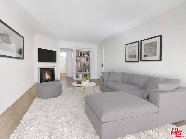 Santa Monica, CA 90401,1538 11th #3