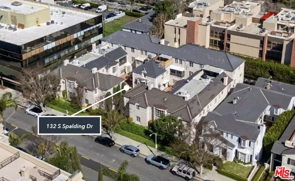 Beverly Hills, CA 90212,132 S Spalding DR