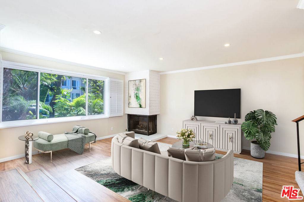 910 19th ST #11, Santa Monica, CA 90403
