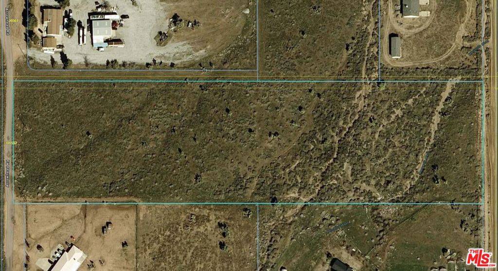 0 Arrowhead RD, Phelan, CA 92371