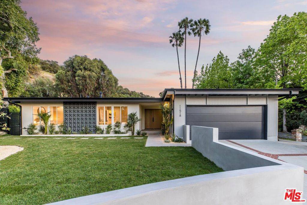 11518 Dona Dorotea DR, Studio City, CA 91604