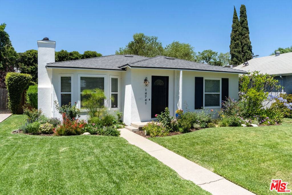 14741 Killion ST, Sherman Oaks, CA 91411