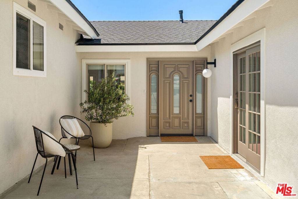 Los Angeles, CA 90032,4818 Klamath ST