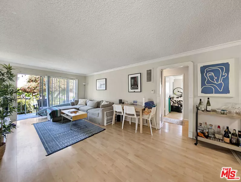440 Raymond AVE #1, Santa Monica, CA 90405
