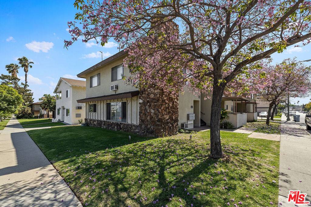 515 N 1st ST, Alhambra, CA 91801