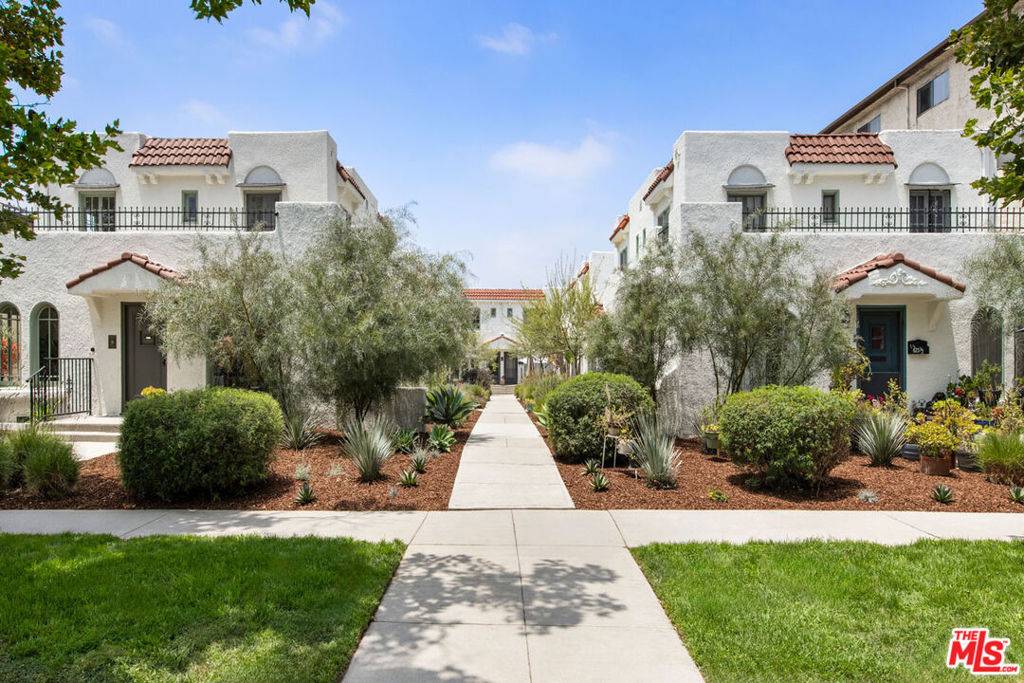 619 1/4 N Sycamore AVE, Los Angeles, CA 90036