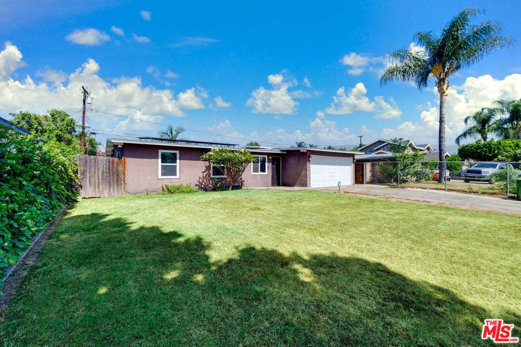 Azusa, CA 91702,5633 Cedarglen DR