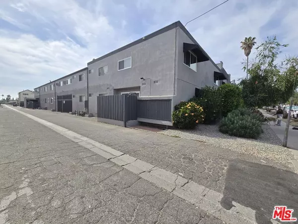 Tarzana, CA 91356,5720 Yolanda AVE