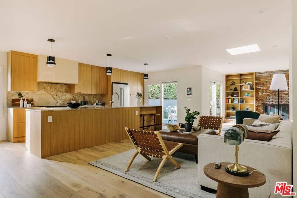 Culver City, CA 90230,5168 Emporia AVE