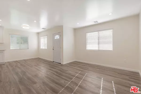 Glendale, CA 91201,1049 Sonora AVE #A