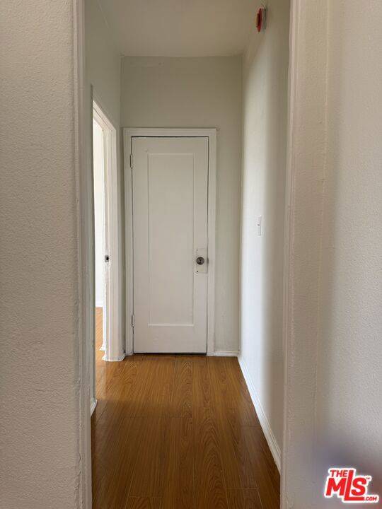 Los Angeles, CA 90006,920 S Hobart BLVD #302