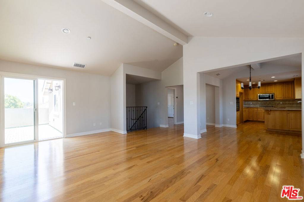 Redondo Beach, CA 90278,2021 Grant AVE ##A