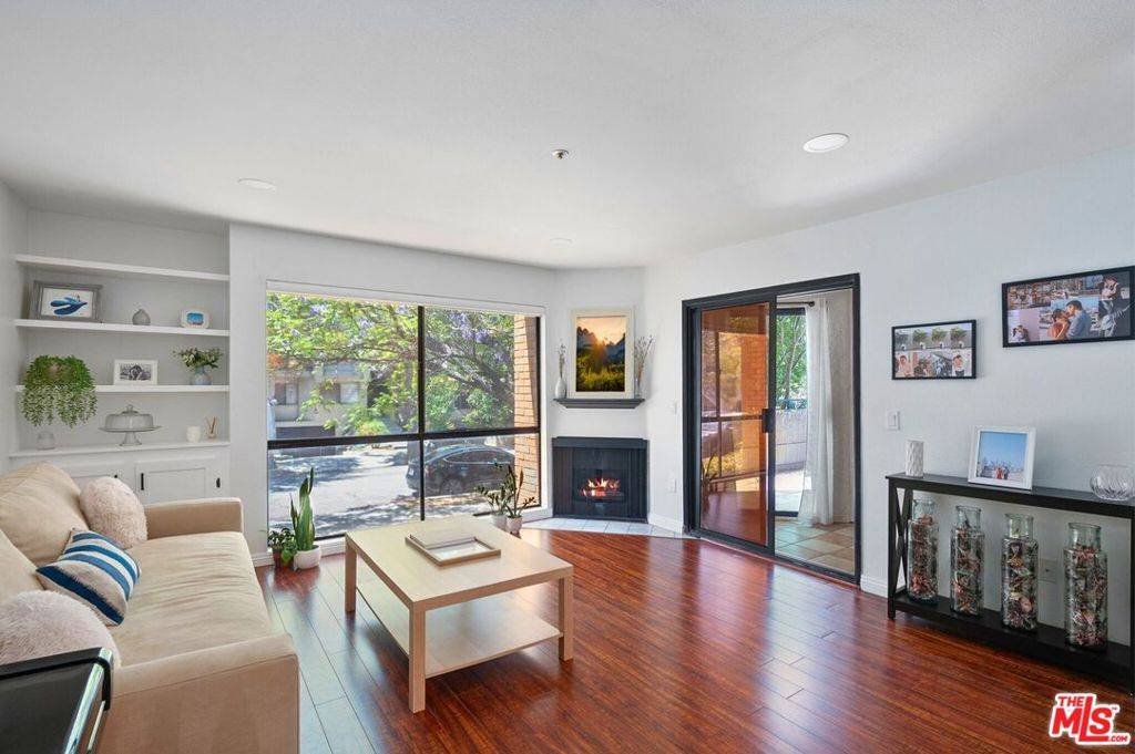 413 Hawthorne ST #102, Glendale, CA 91204