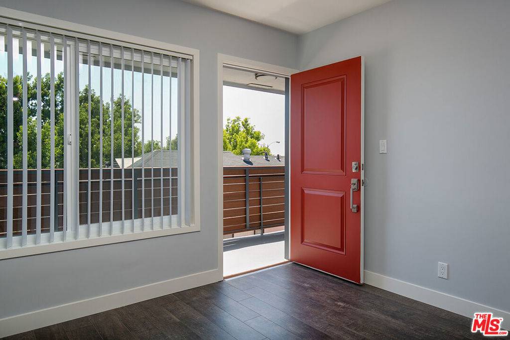 Glendale, CA 91201,1136 SPAZIER AVE #2