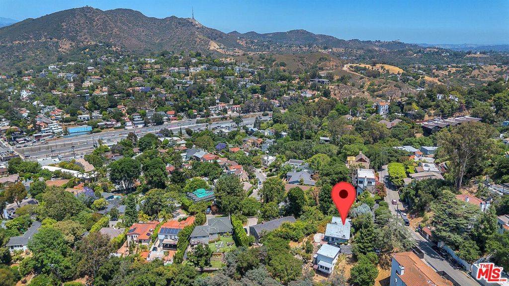 Los Angeles, CA 90068,7191 Woodrow Wilson DR