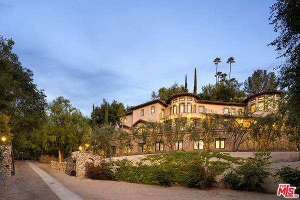 Encino, CA 91316,4700 Balboa AVE