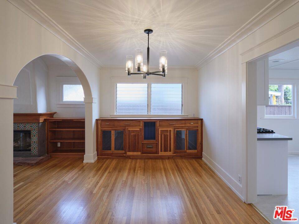 Culver City, CA 90232,9030 Carson ST