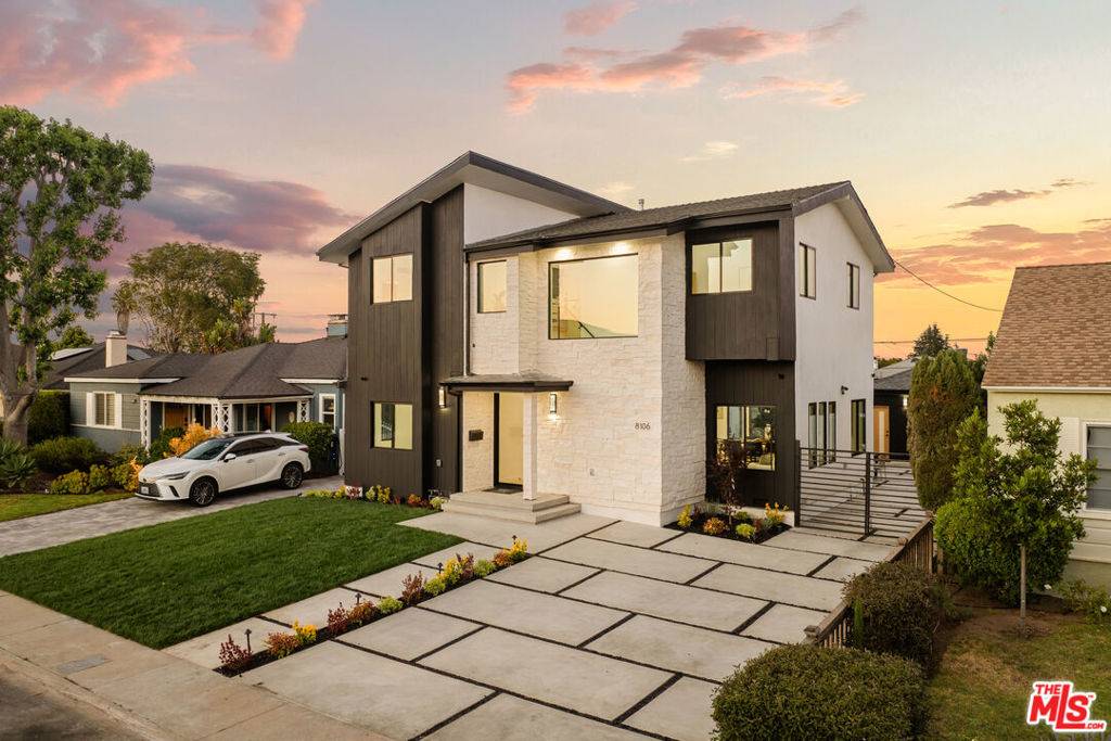 8106 Bleriot AVE, Los Angeles, CA 90045